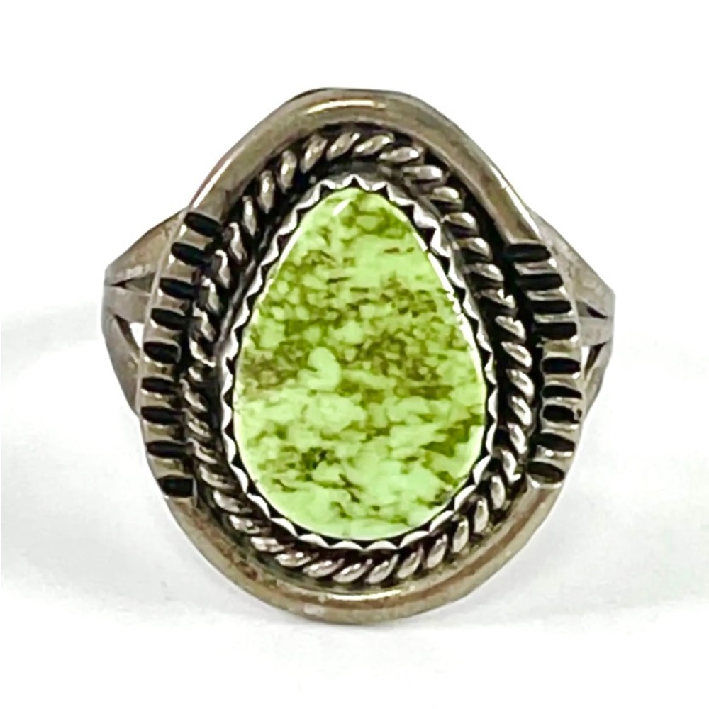 🍈Signed - Harry B Yazzie, Navajo. Stunning Vintage Carico Lake Turquoise Ring